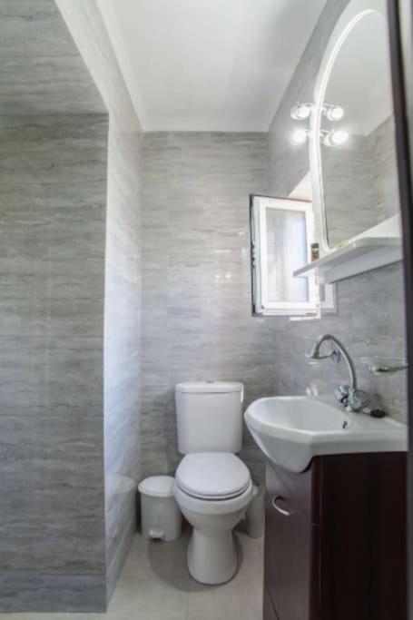Newly Reconstructed Flat 107Sqm! Apartment Chania  Exterior photo