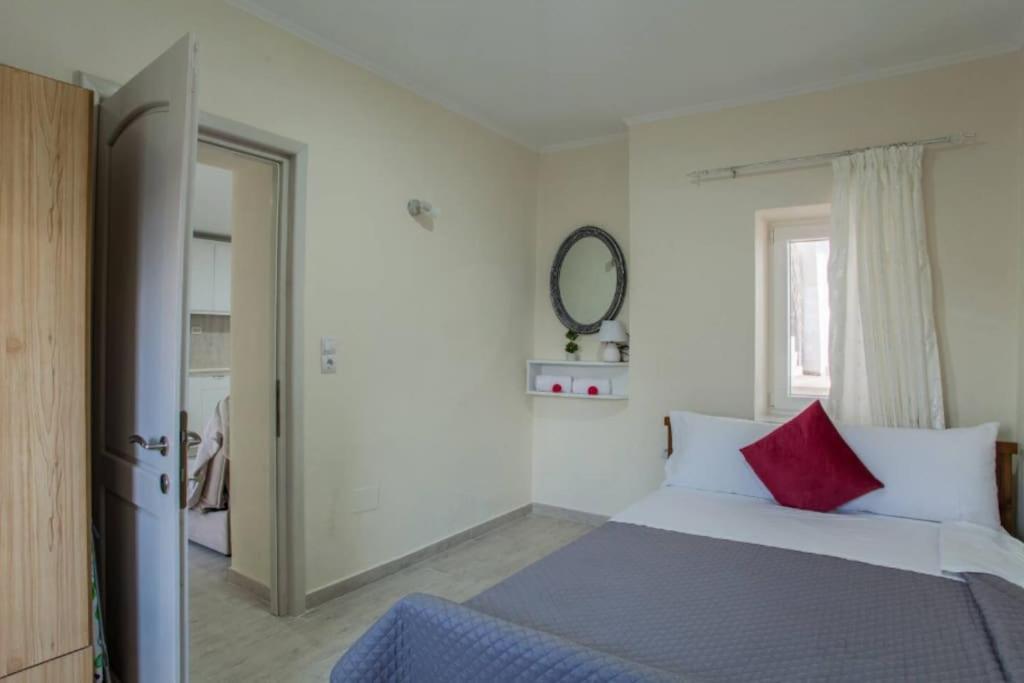 Newly Reconstructed Flat 107Sqm! Apartment Chania  Exterior photo