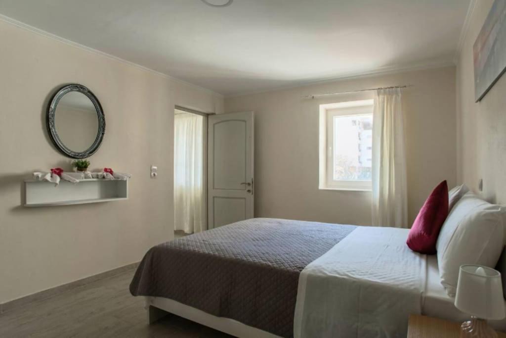 Newly Reconstructed Flat 107Sqm! Apartment Chania  Exterior photo