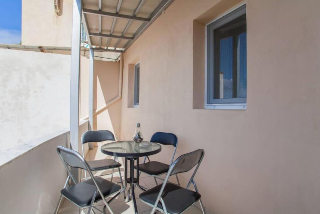 Newly Reconstructed Flat 107Sqm! Apartment Chania  Exterior photo