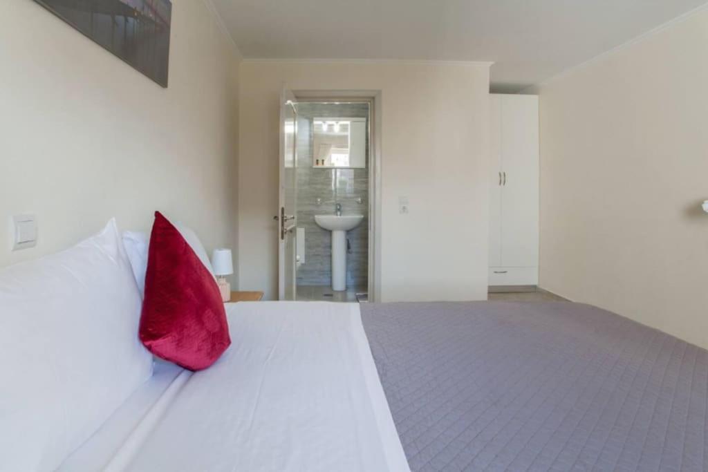 Newly Reconstructed Flat 107Sqm! Apartment Chania  Exterior photo