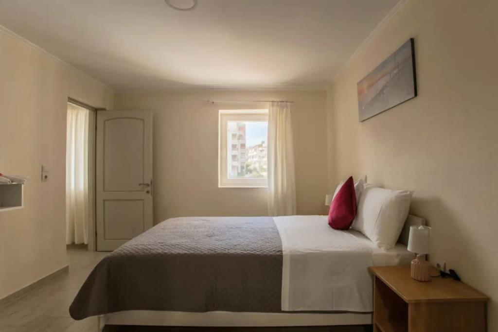 Newly Reconstructed Flat 107Sqm! Apartment Chania  Exterior photo